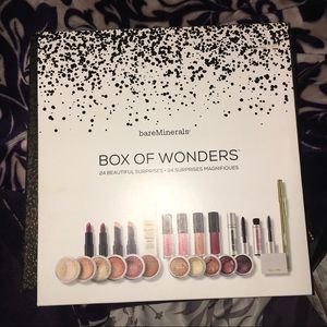 Bare Minerals BOX OF WONDERS